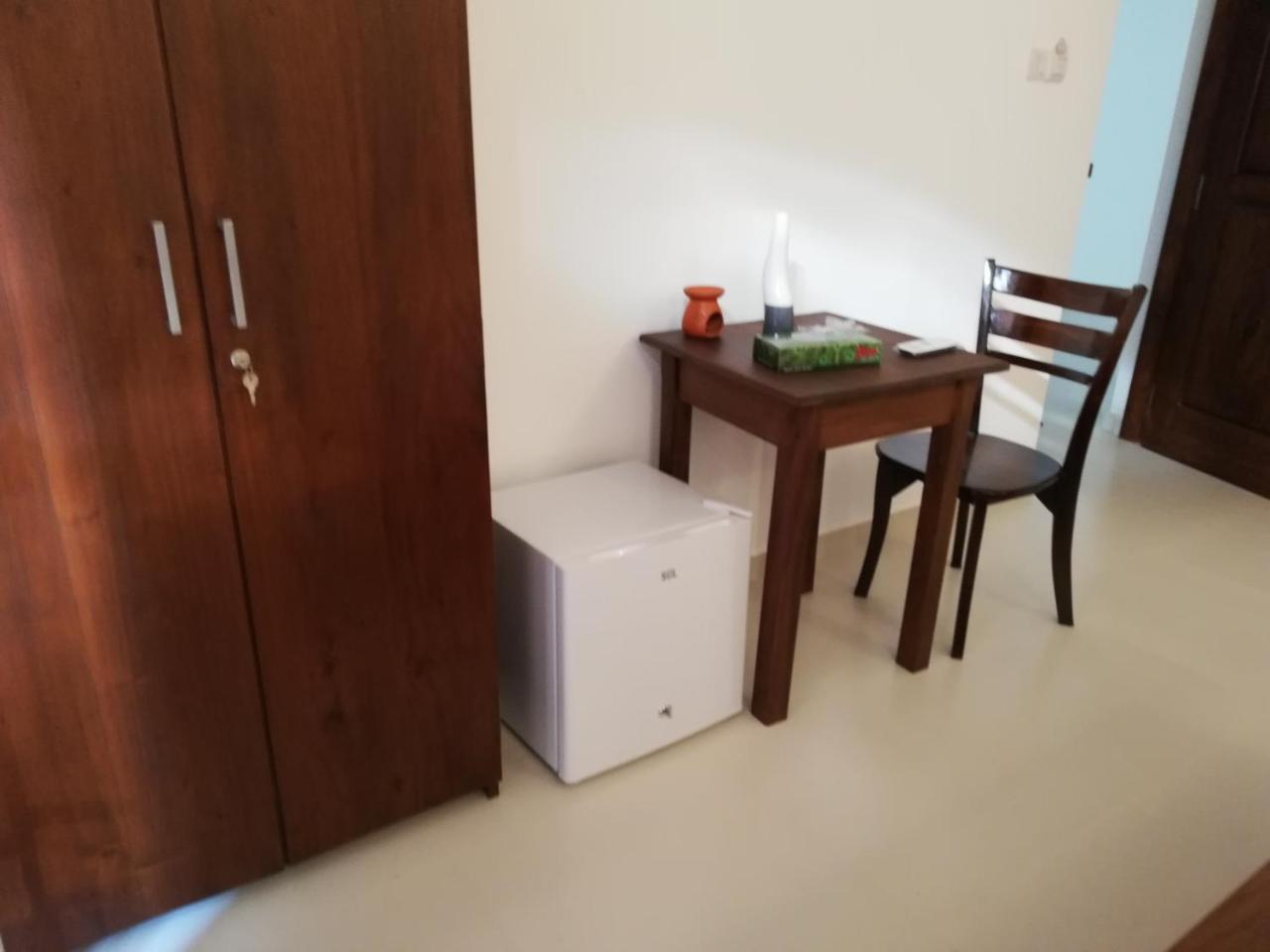 Mihira Gedara Apartments Unawatuna Kültér fotó